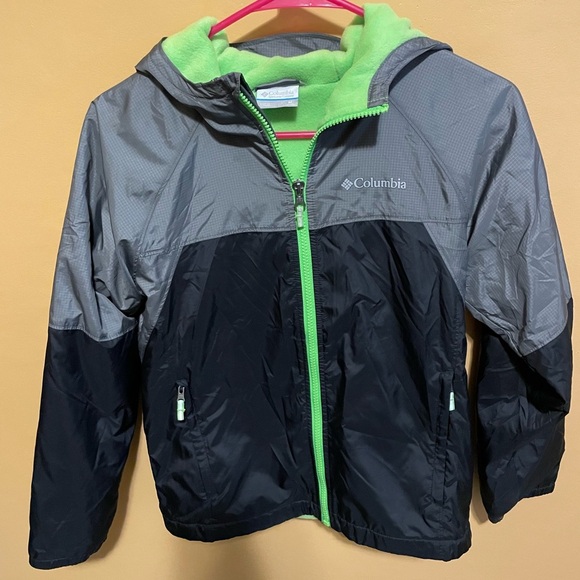 Columbia Other - Columbia Gray and Black Jacket with Neon Green Highlights
